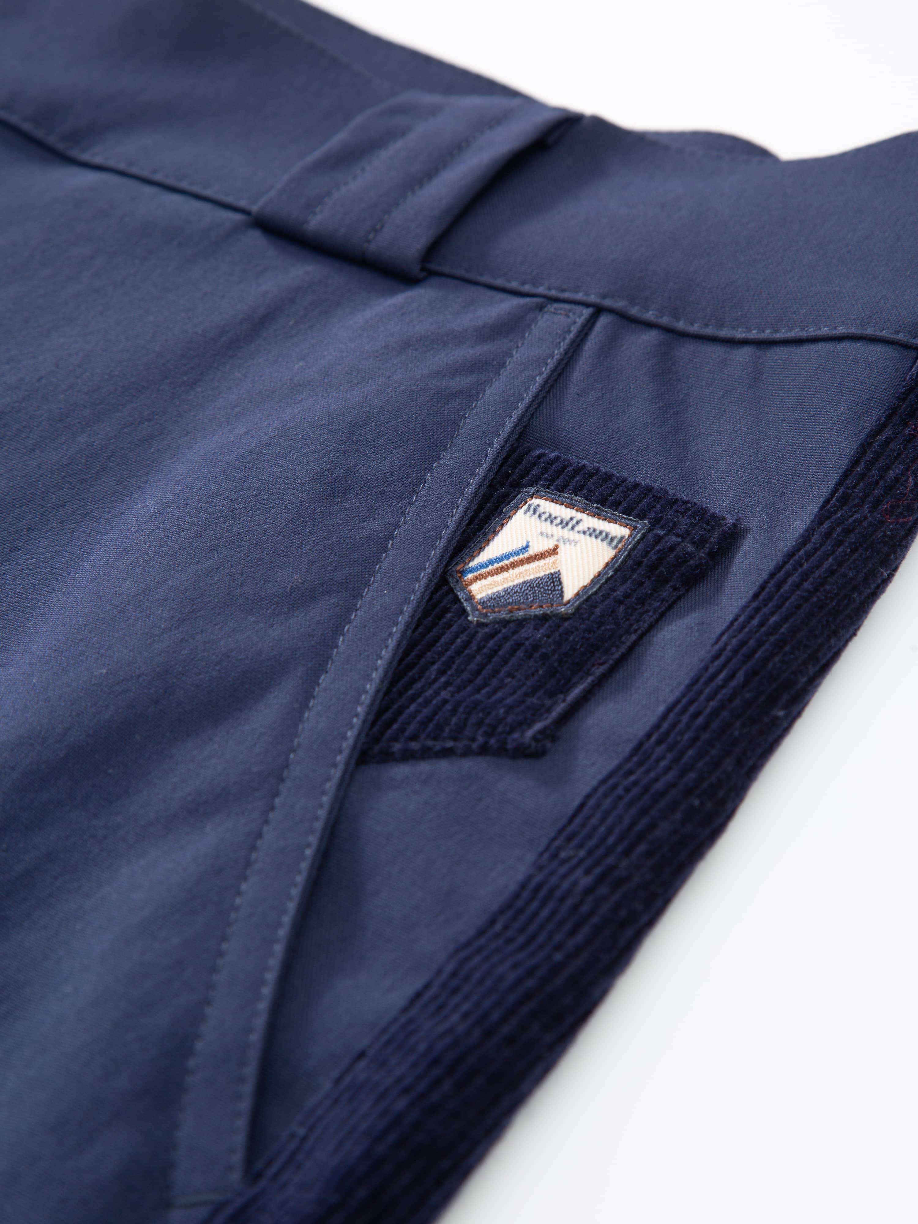 Romsdalseggen Cord Shorts  Blue Ink