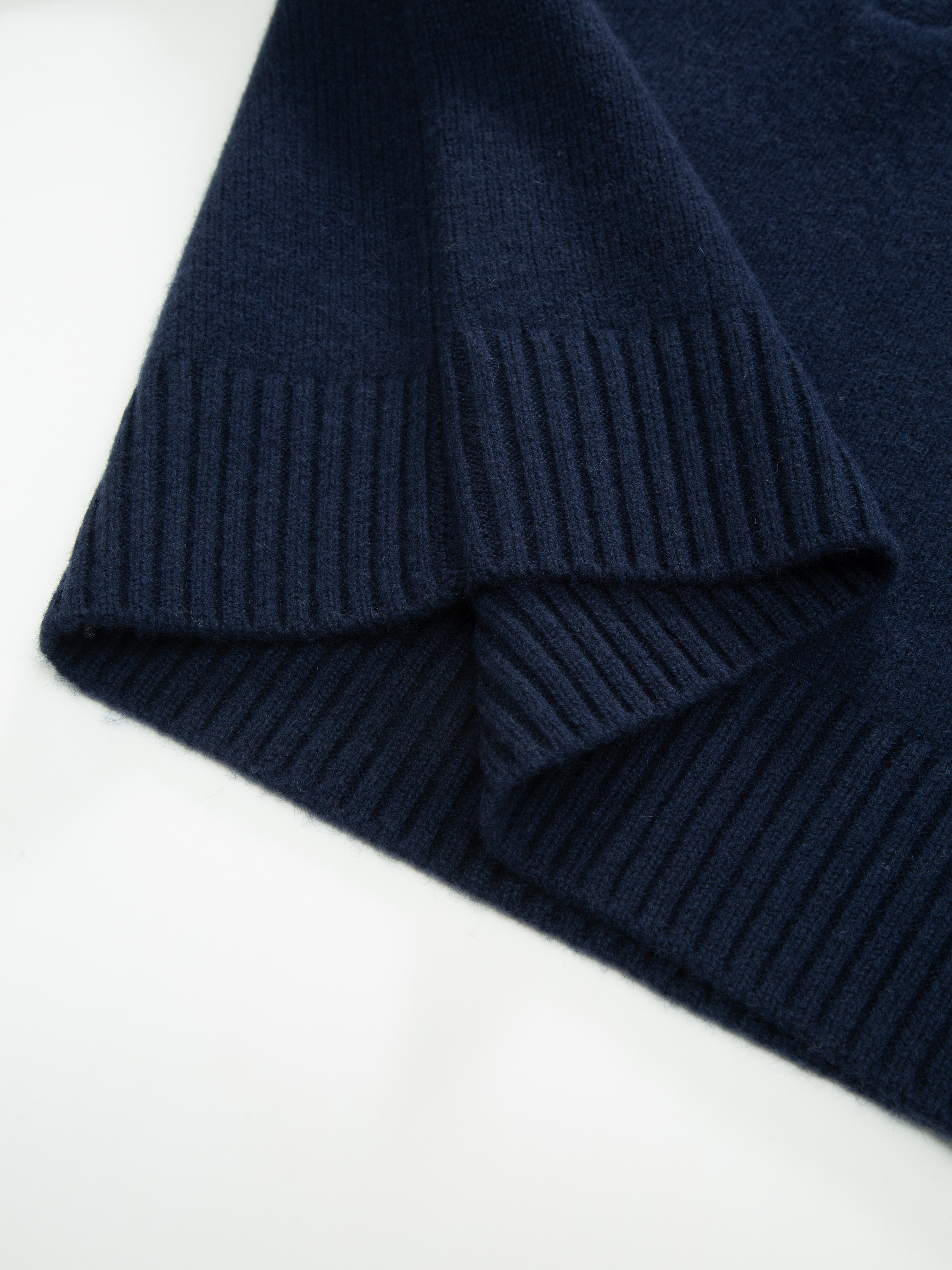 Snøheim Strikkegenser  Dark Blue