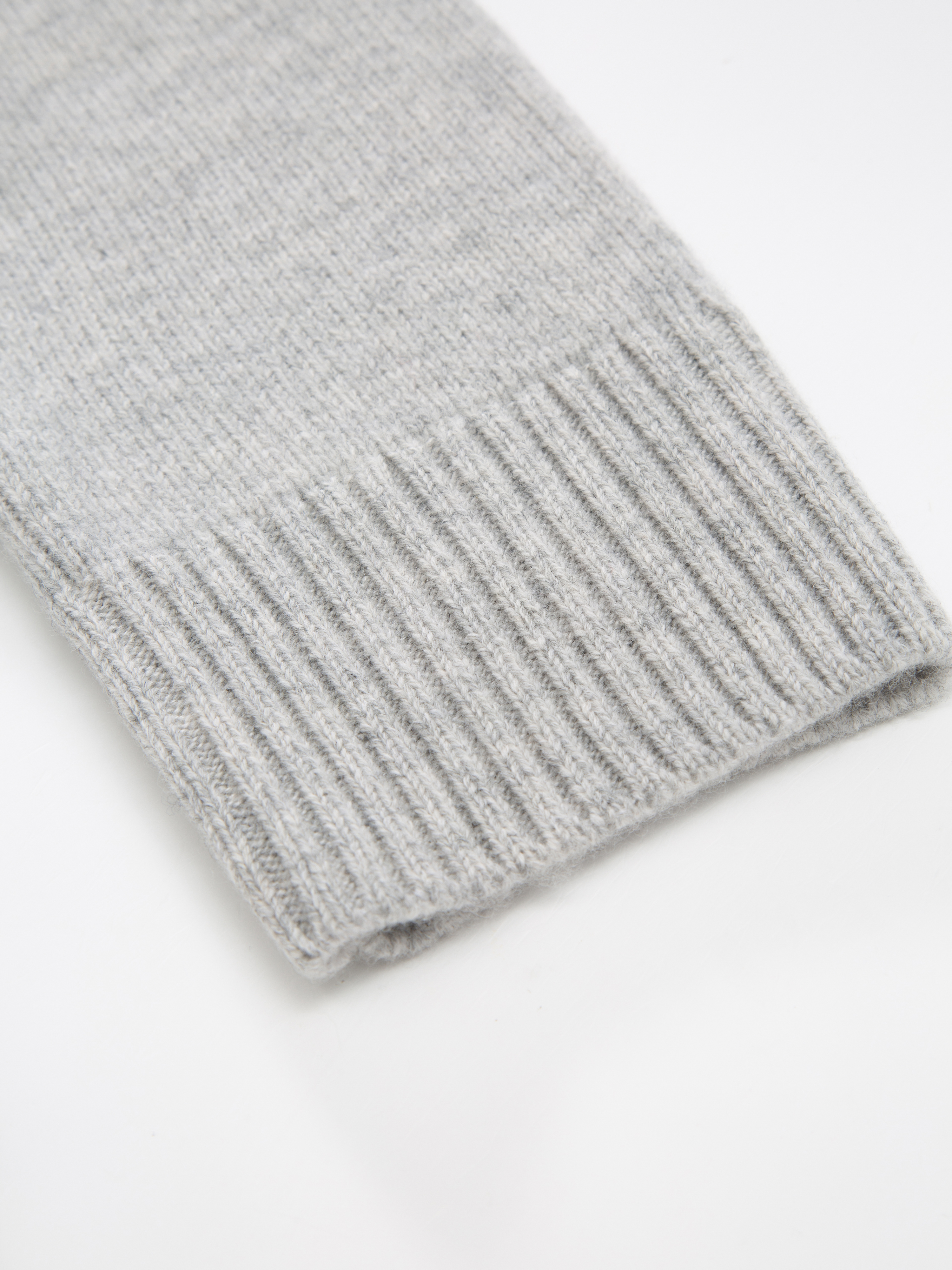 Snøheim Strikkegenser  Grey Melange