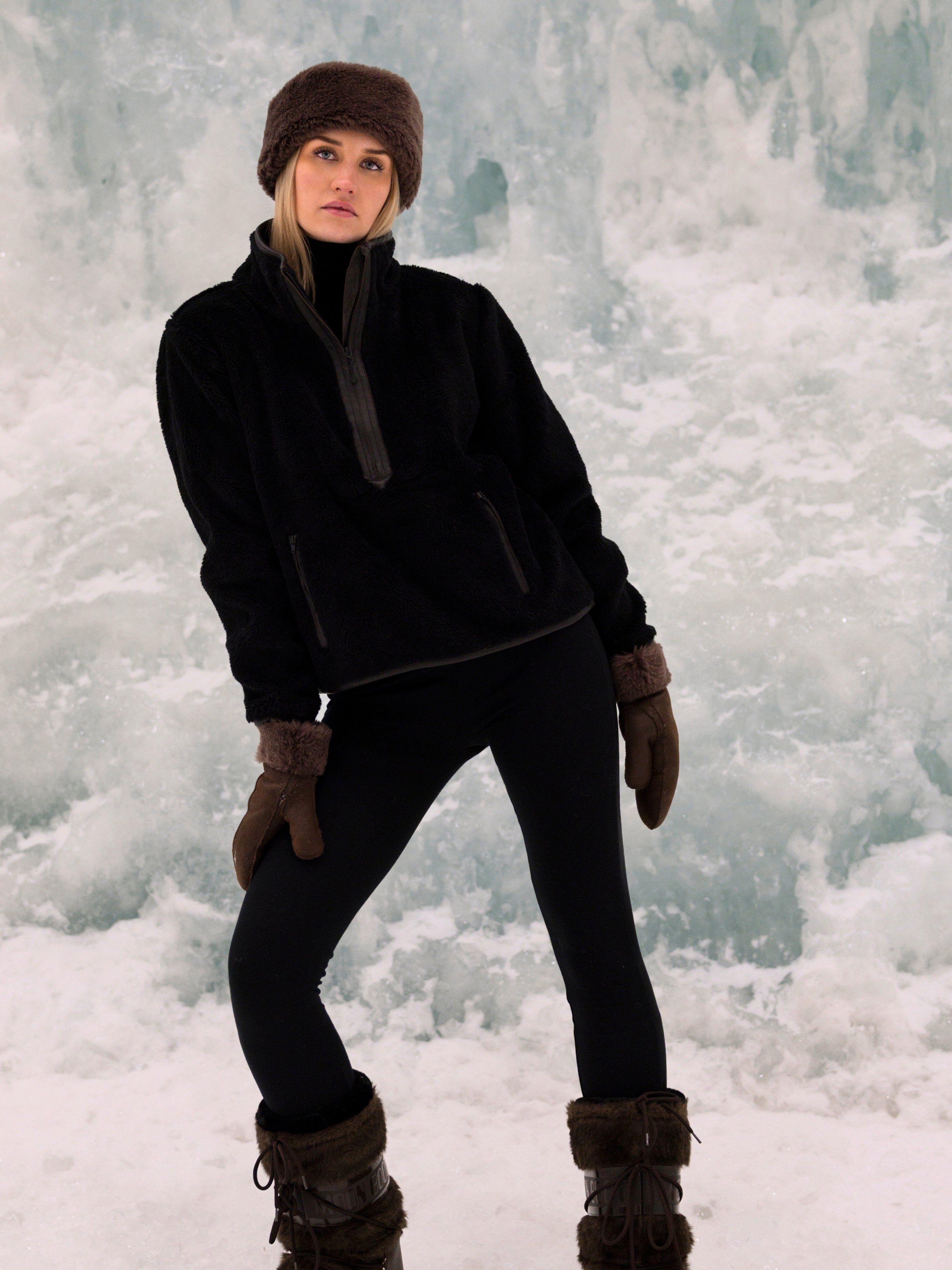 Storronden Pullover  Black
