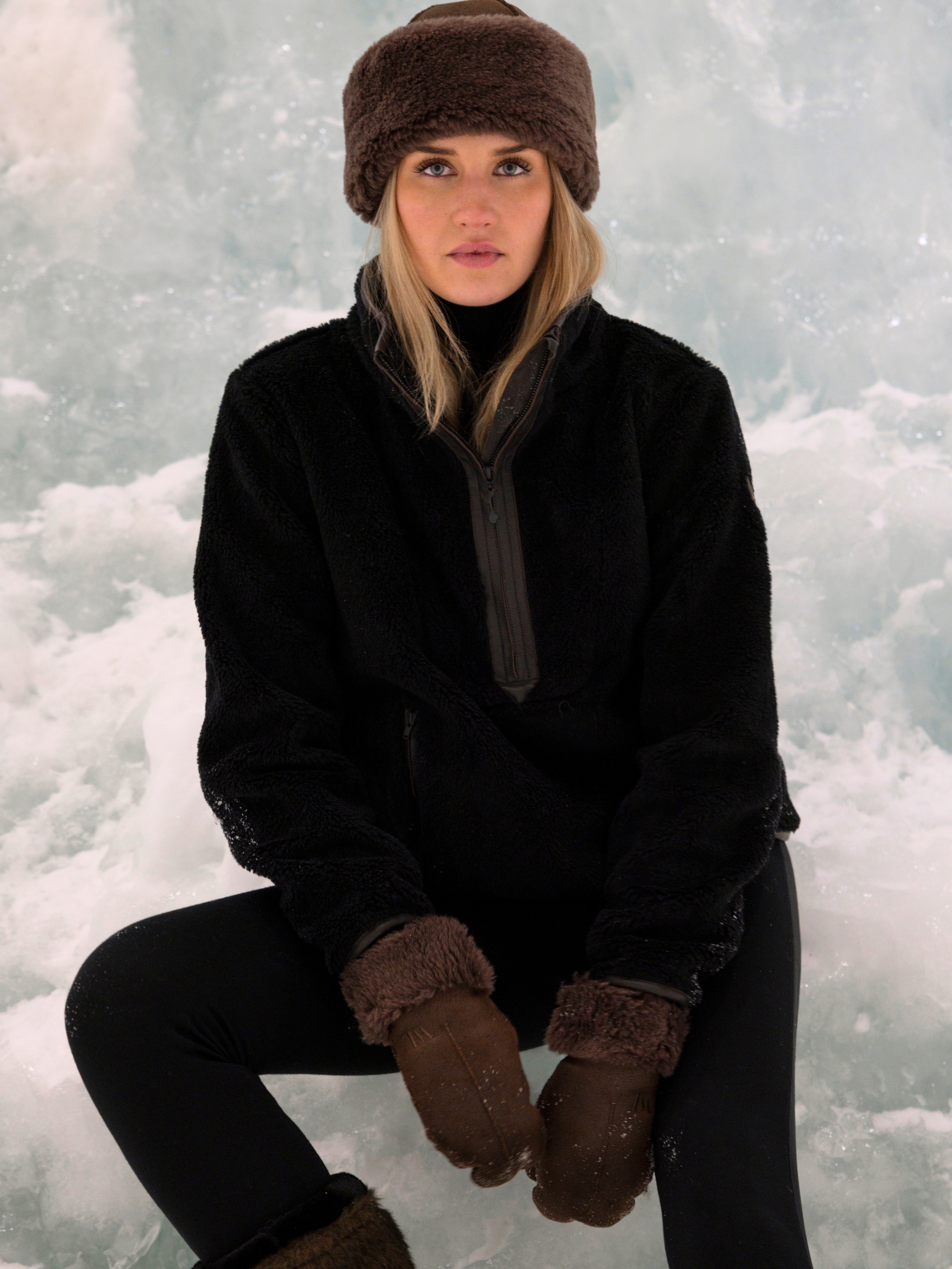 Storronden Pullover  Black
