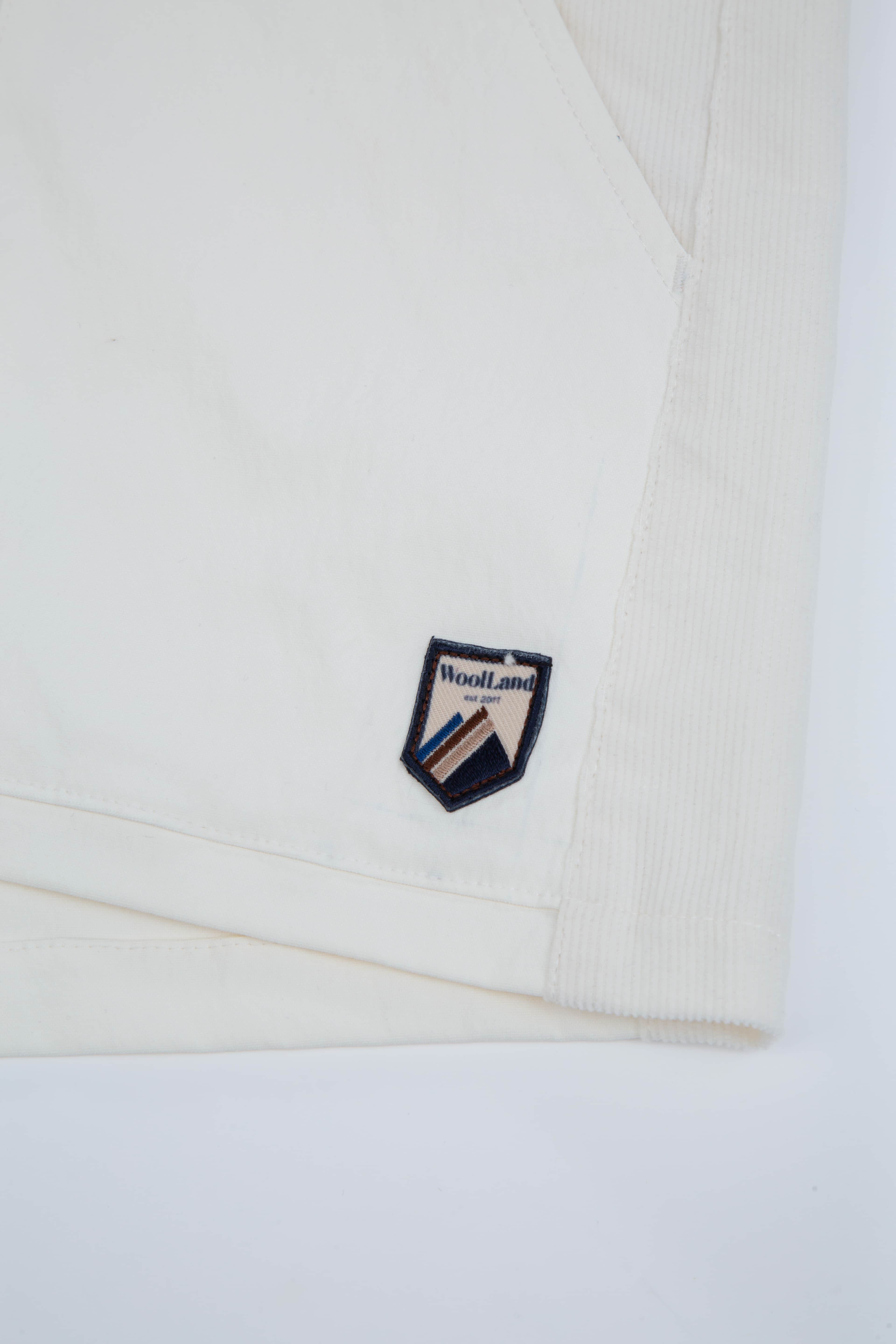 Romsdalseggen Cord Shorts  Snow White