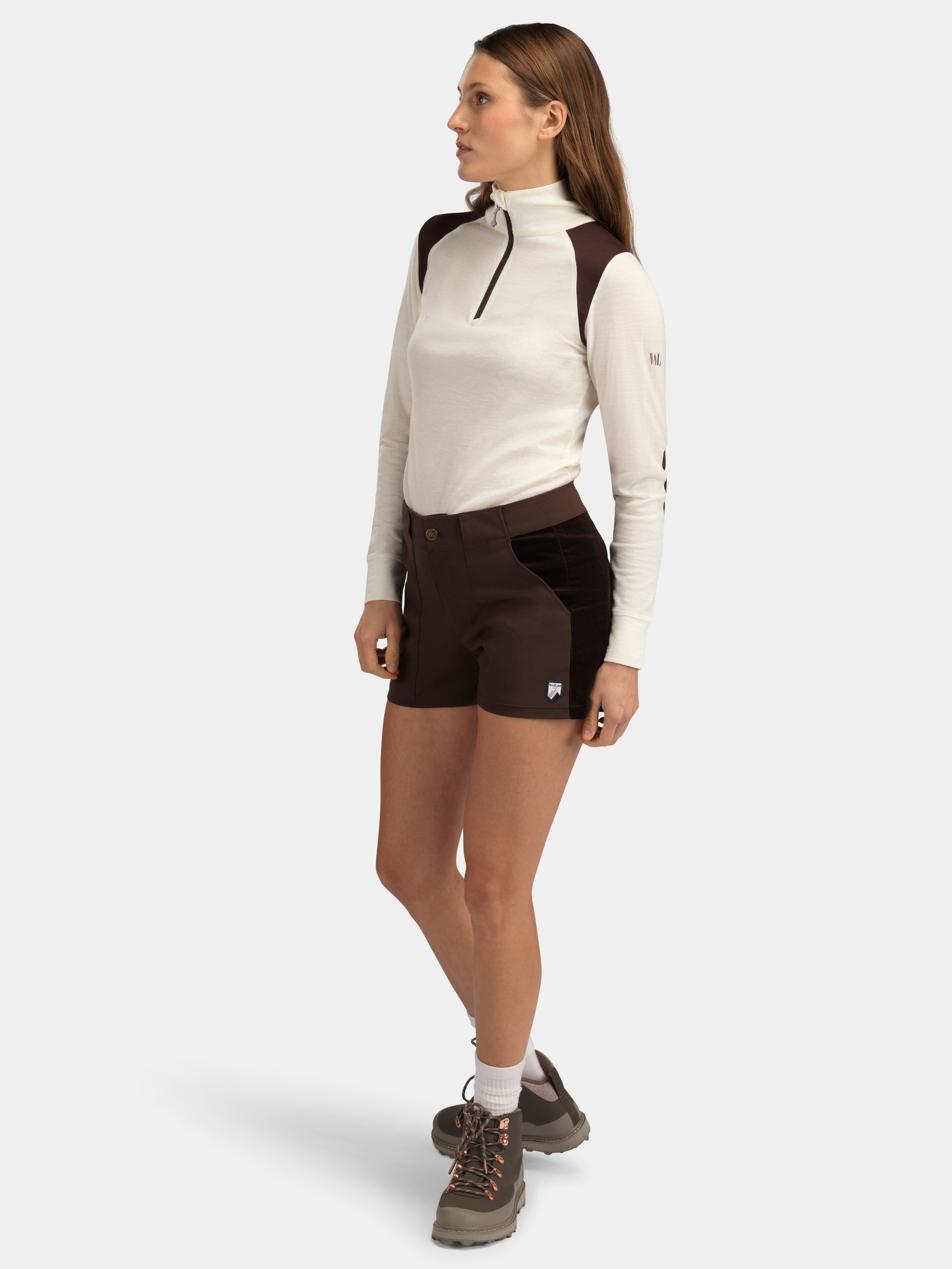 Romsdalseggen 3" Cord Shorts  Hot Fudge