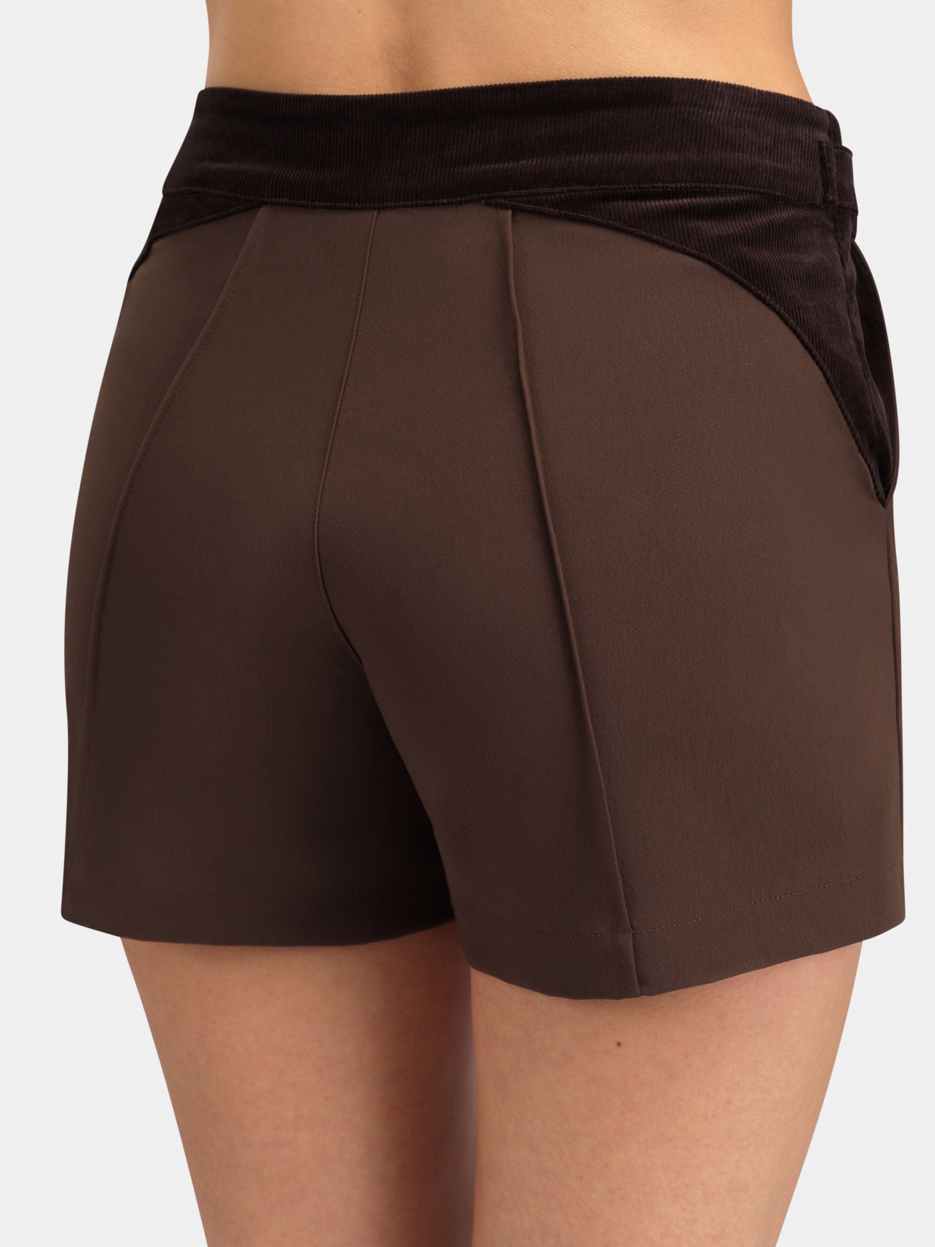 Ulriken Shorts  Hot Fudge